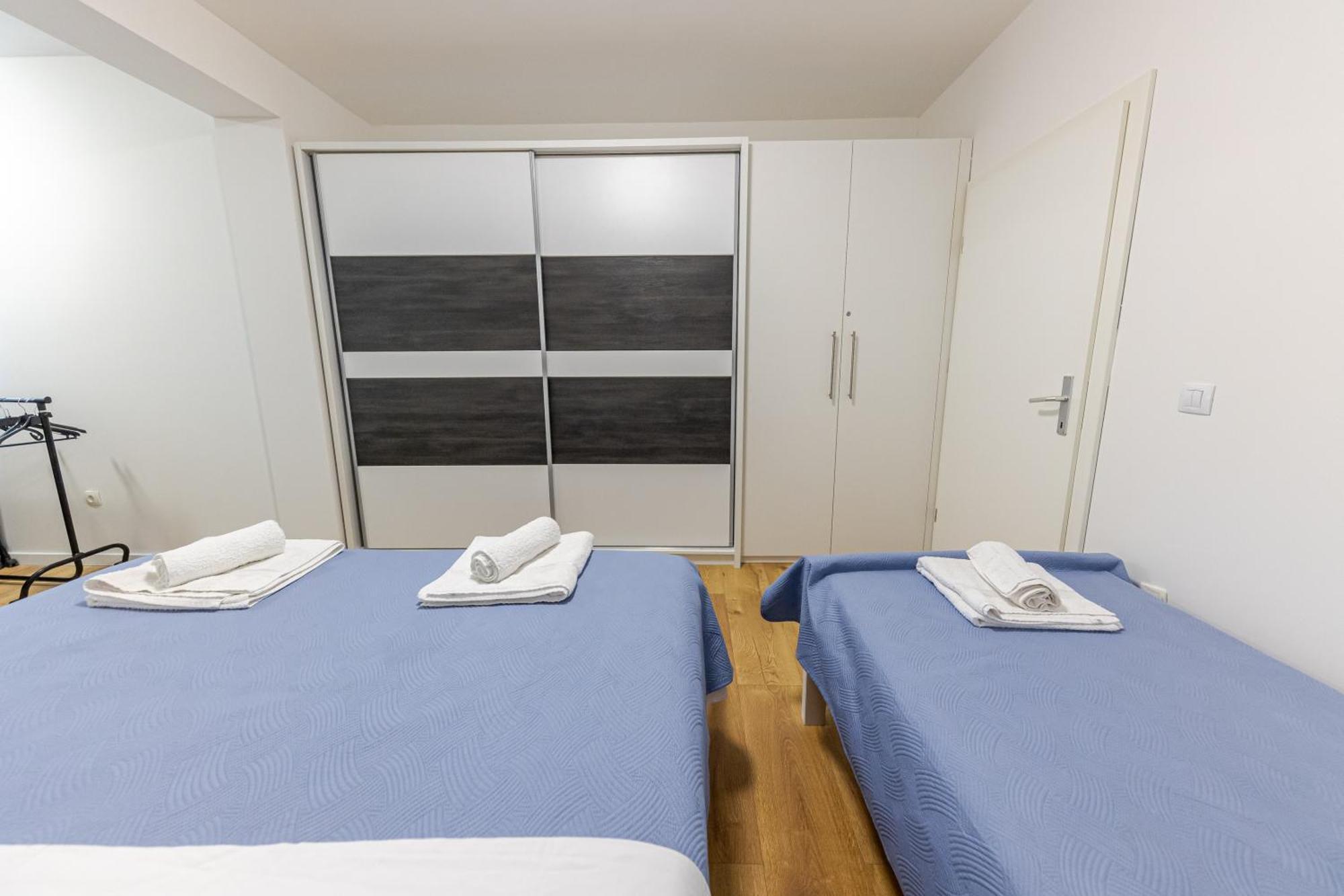 ספליט House Niko M With 6 Apartments מראה חיצוני תמונה