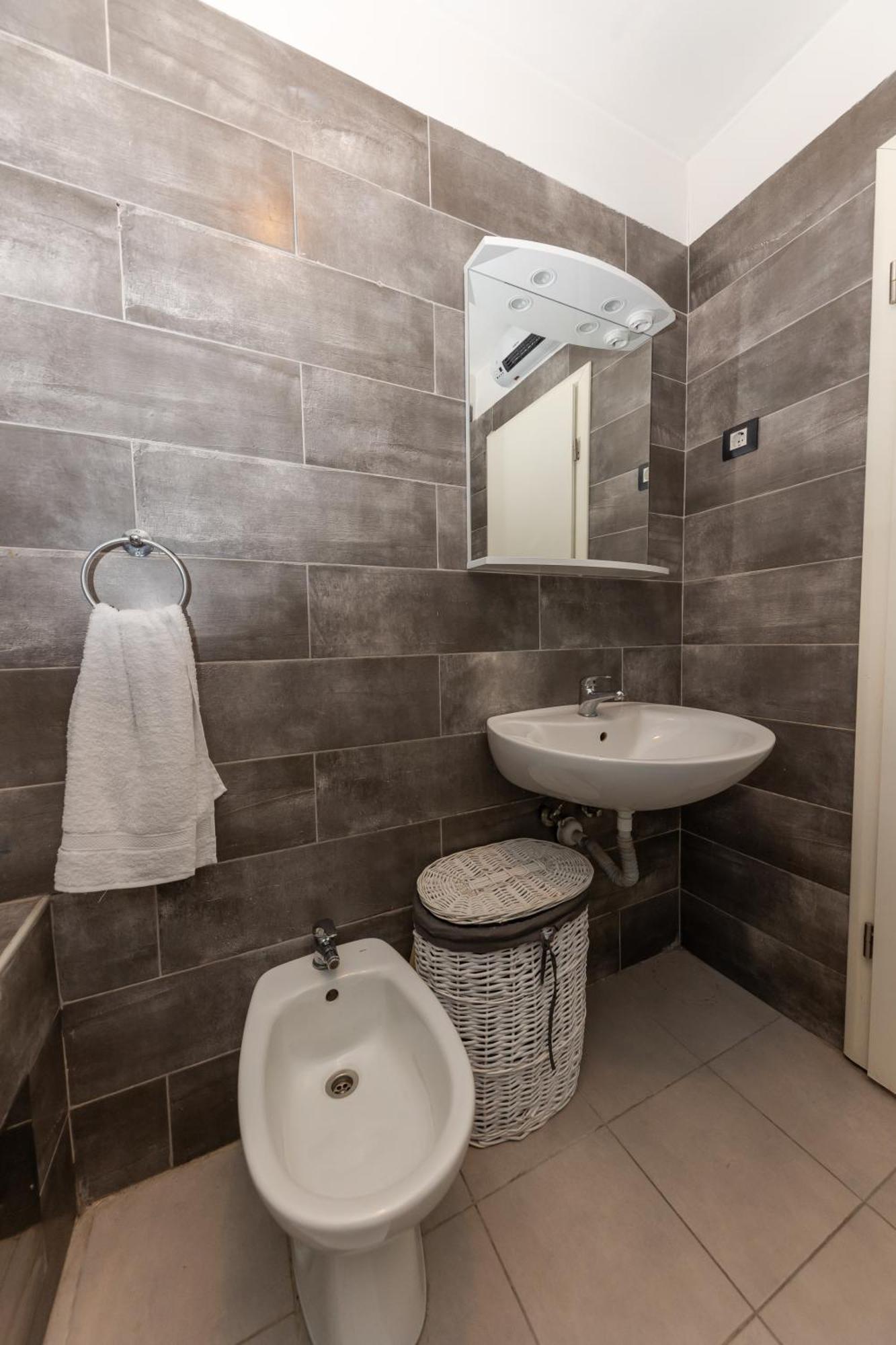 ספליט House Niko M With 6 Apartments מראה חיצוני תמונה